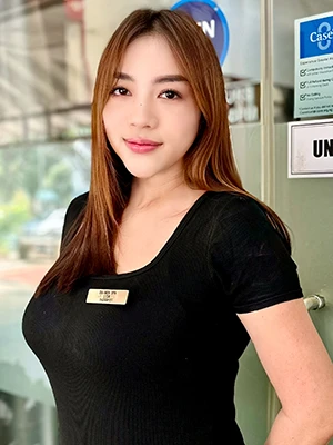 Therapists Lisa Thailand 