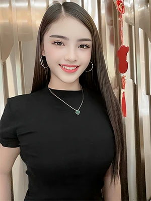 Therapists YY China
Sakura Spa