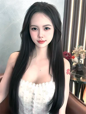 Therapists Lucie Vietnam 