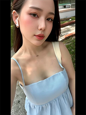 Therapists Gina China