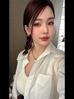 Therapists Gina China