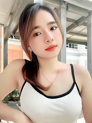 Therapists Lily Vietnam 