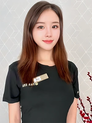 Therapists Kelly China