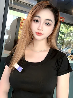 Deluxe Spa Blk 36 Beo Crescent Deluxe Spa Therapists Cherry Vietnam
