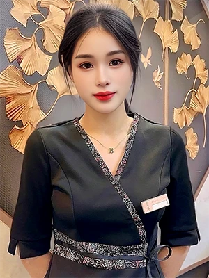 Therapists Lisa Vietnam 