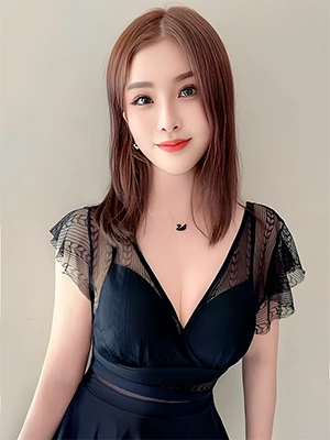 Therapists Lisa China