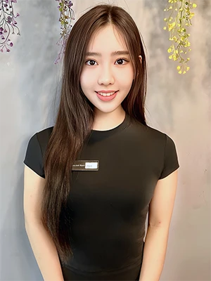 Therapists Yuki China 
Deluxe Spa