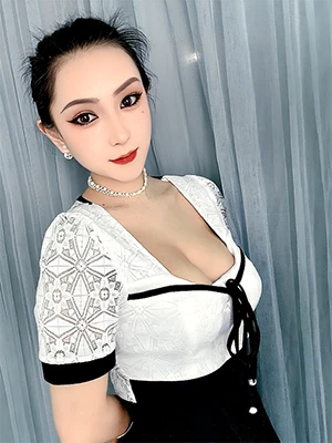Therapists Lisa China
