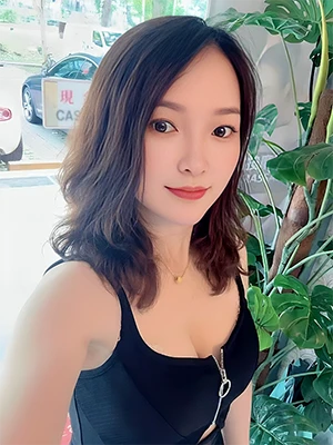 Therapists Yuki China