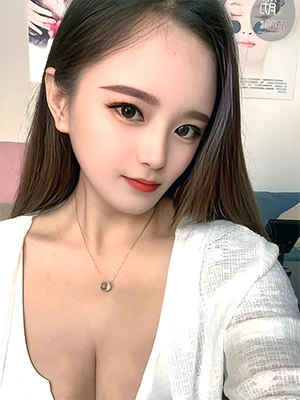 Therapists Huan Huan China
Sunflower Spa