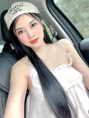 Therapists Luna Vietnam 
