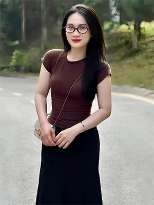 Therapists Ruby Vietnam 
