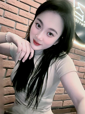 Therapists Ruby Vietnam 