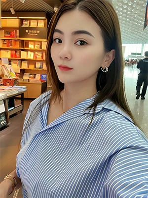 Therapists Linda China