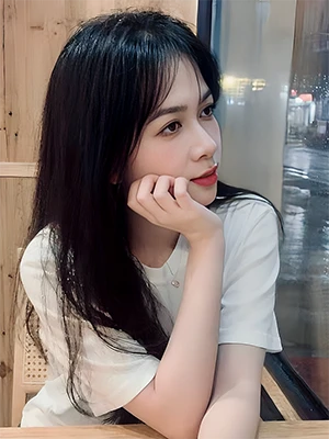 Hong Spa 82A Serangoon Garden Way Hong Spa Therapist Helen Vietnam