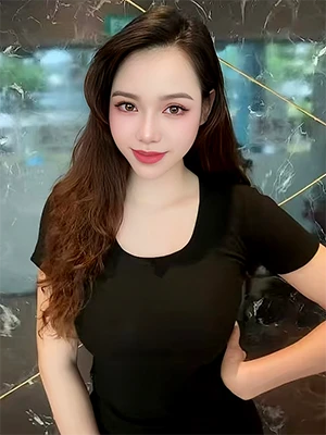 KING SPA Bedok North Street 3 KING SPA Therapists Elisa Vietnam